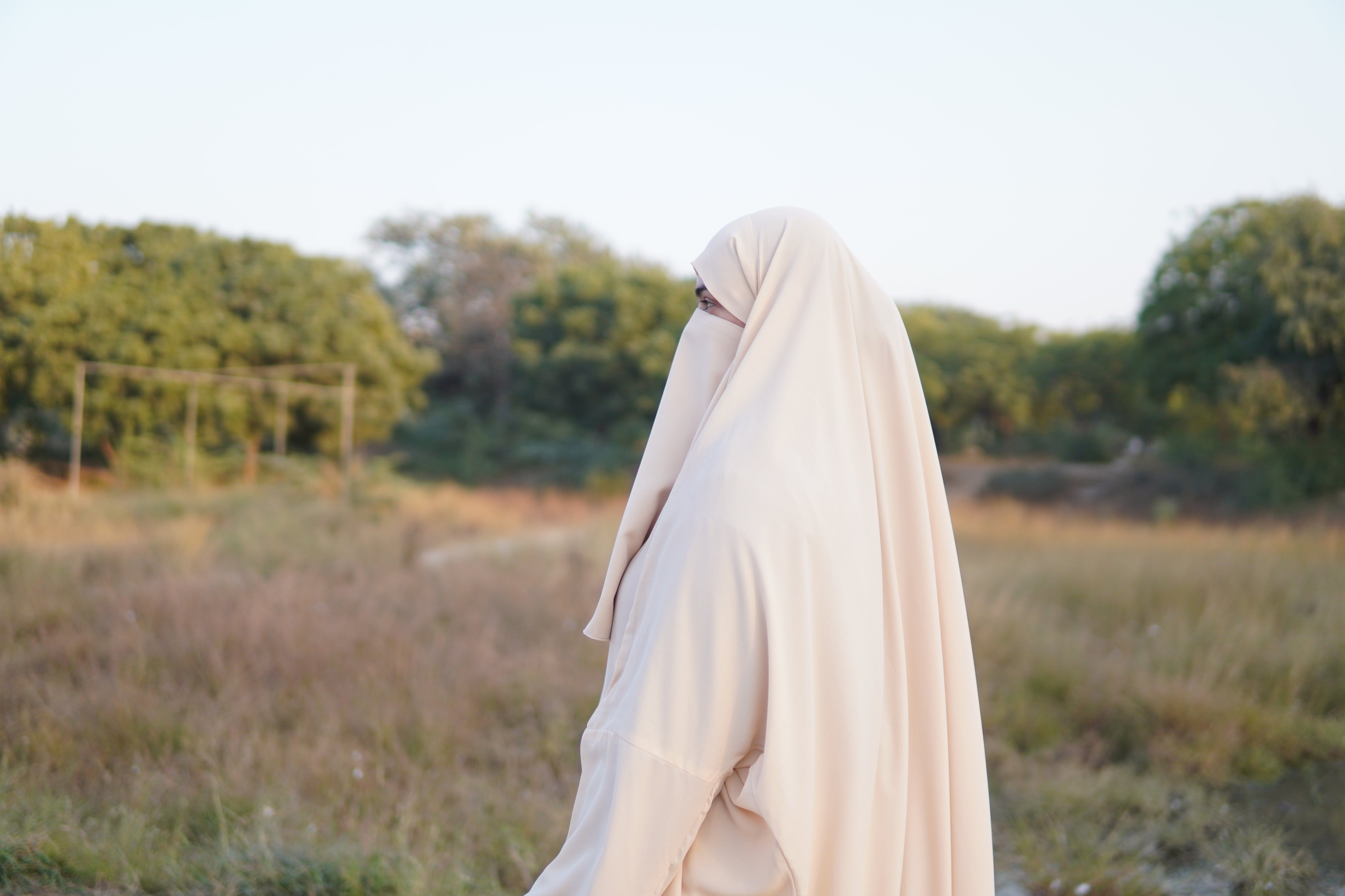 Luna Jilbab - Cream