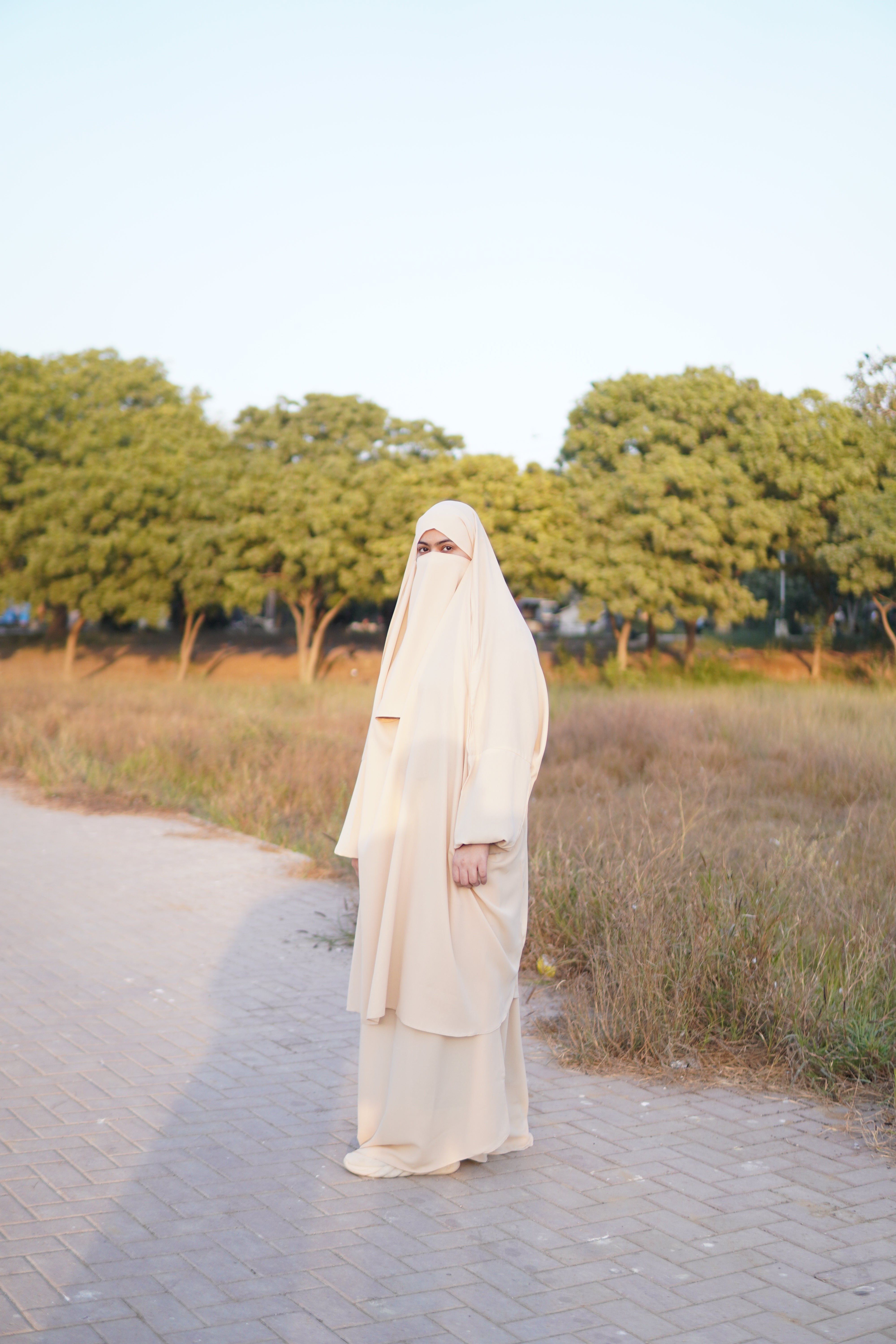 Luna Jilbab - Cream