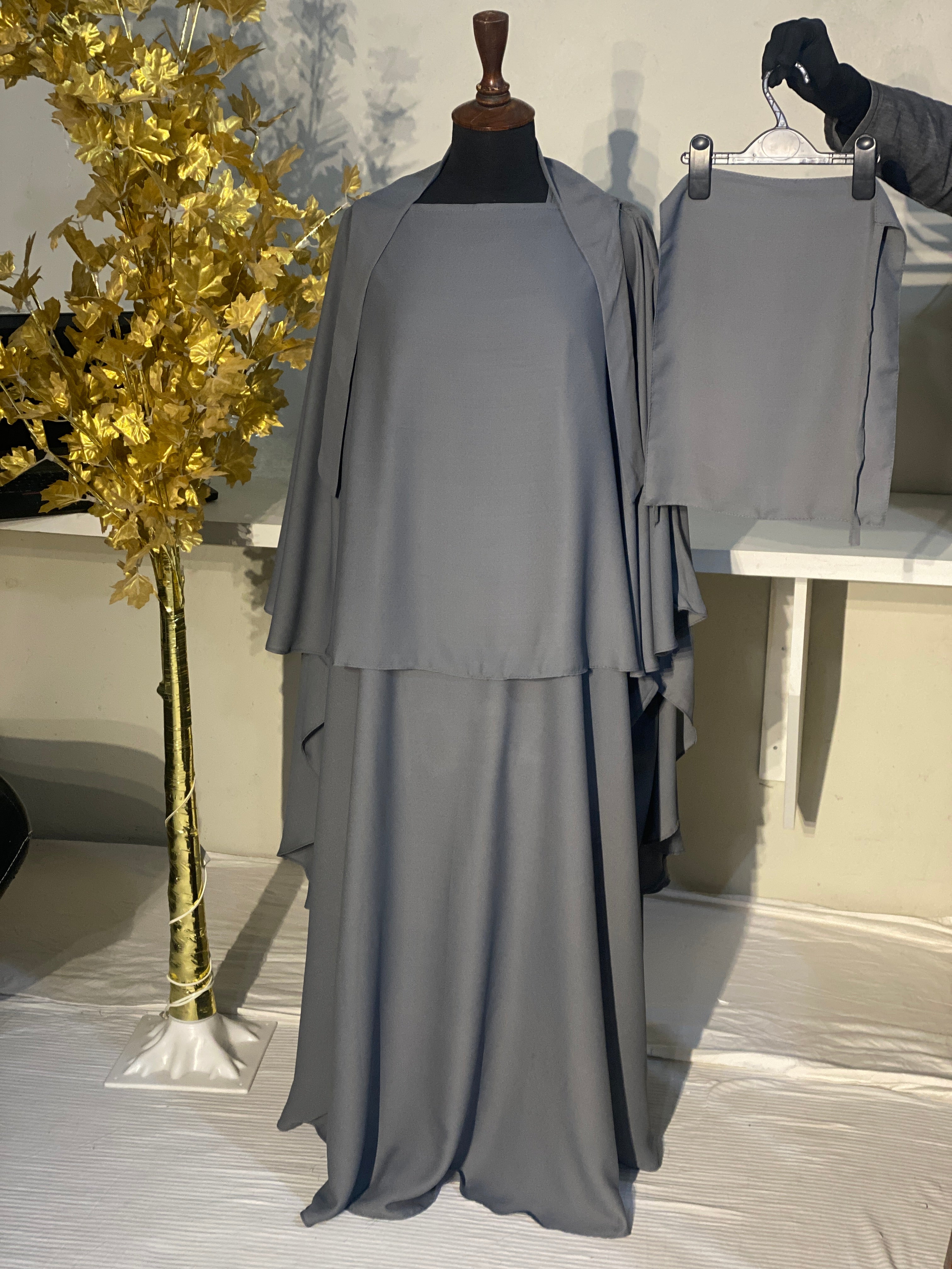 Royal Regal ABAYA (Abaya + Niqab + Khimar)