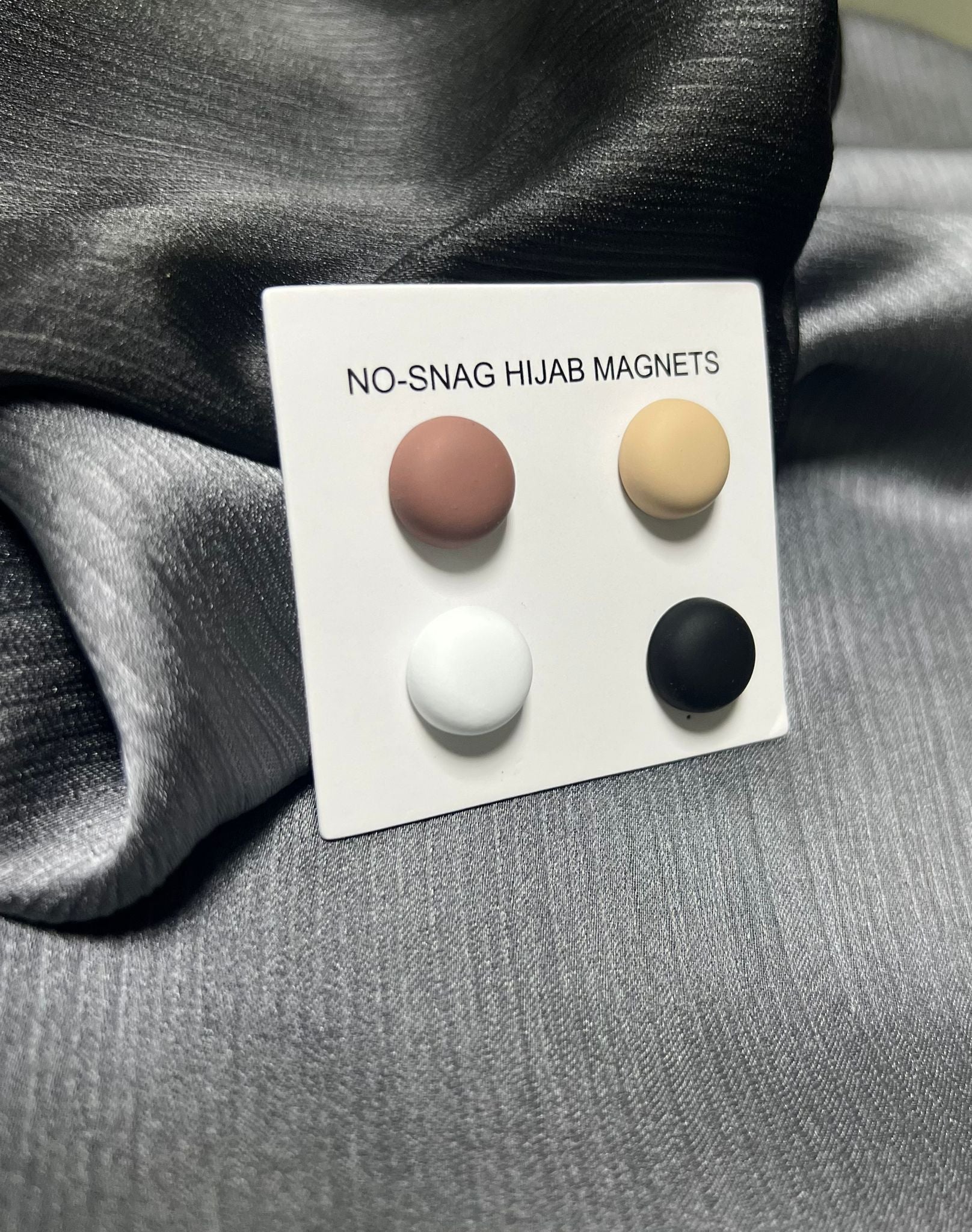 Magnetic pins - Pack of 4 (Matte)