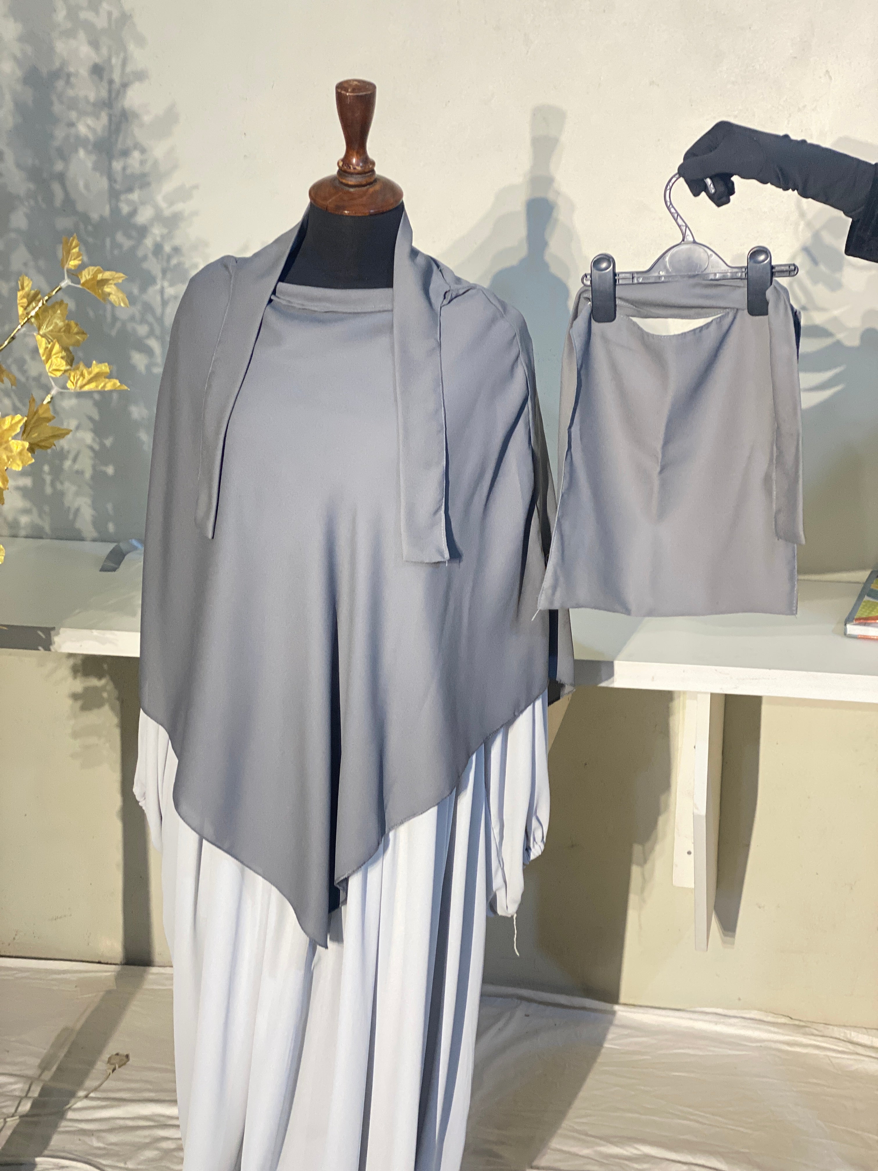 Single Layered Khimar - Grey