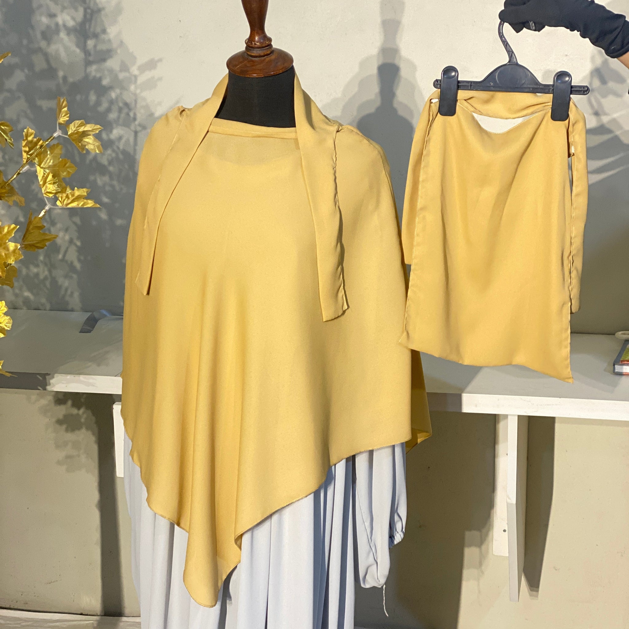 Single Layered Khimar - Cream
