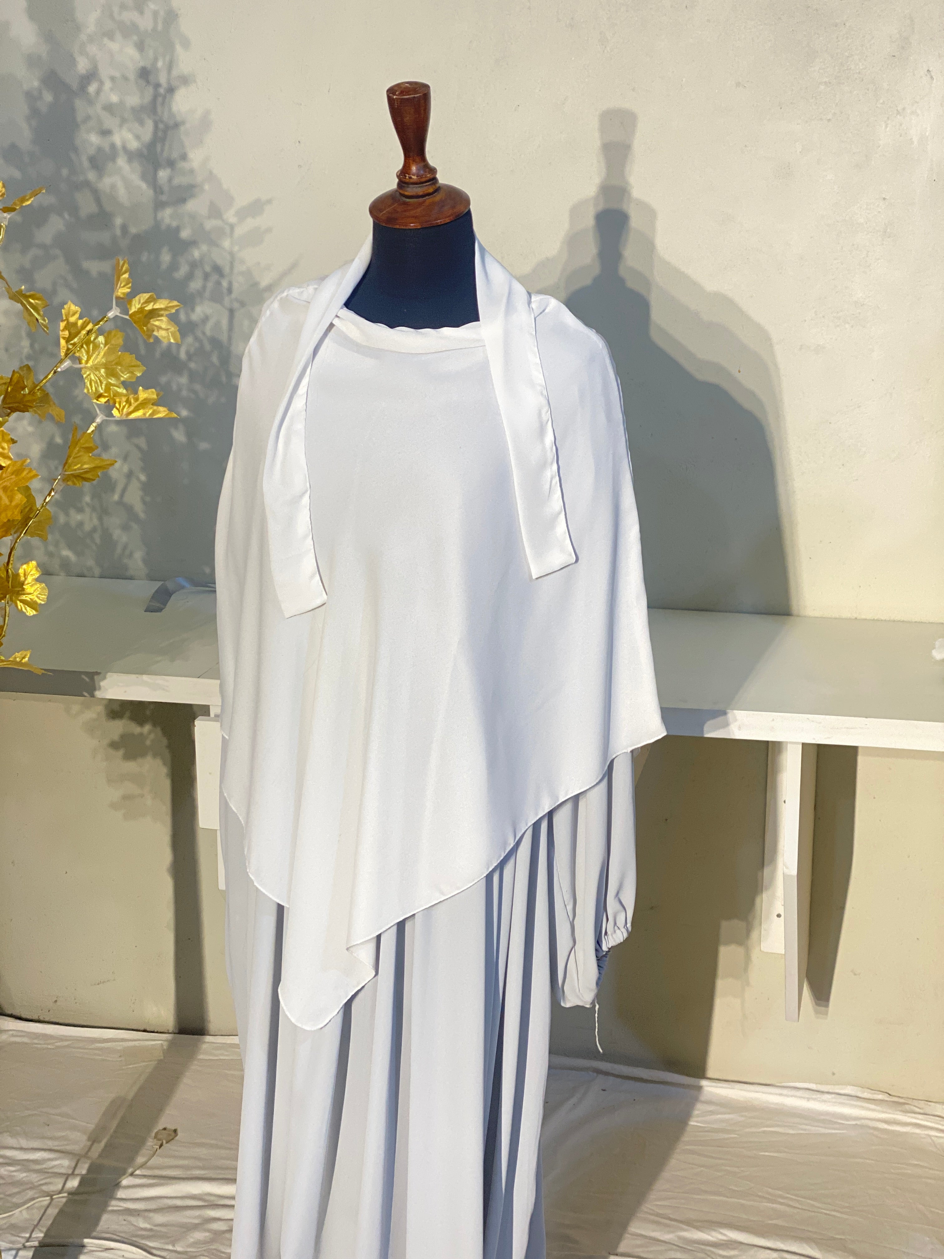 Single Layered Khimar - White